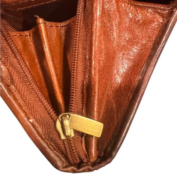 Fossil Orange Leather Zip Clutch Wallet - Picture 11 of 11